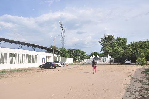 Con una inversión de 42 mil millones de pesos, la Gobernación arrancará la remodelación del estadio de fútbol del Cesar. EL PILÓN / Joaquín Ramírez.  