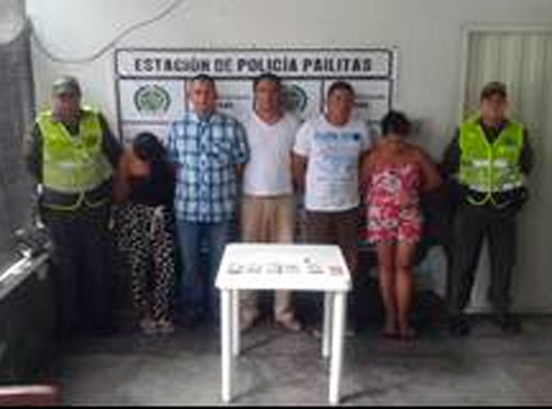 Los tres hombres y dos mujeres capturadas en el barrio Gaitán de Pailitas.