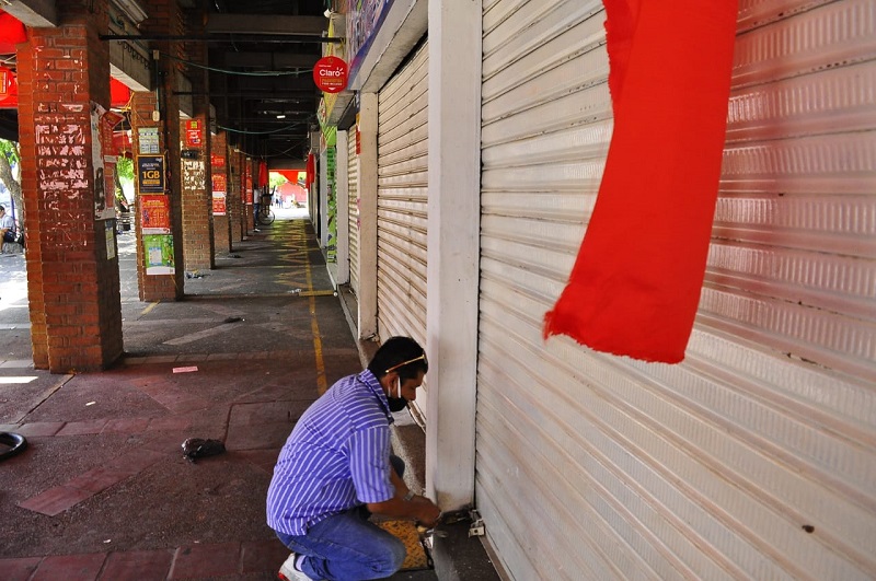 Los comerciantes de la Galería Popular piden que la recuperación del espacio público se dé sin violencia. 
Foto: cortesía.