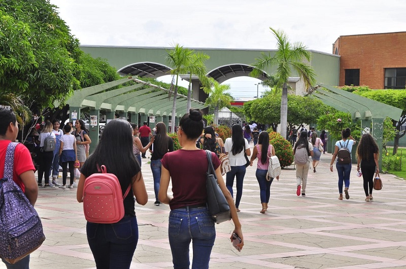 13.772 estudiantes tiene la UPC en Valledupar.    / FOTO: JOAQUÍN RAMÍREZ. 