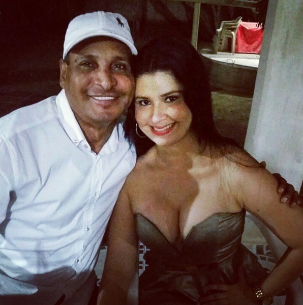 Farid Ortiz y su esposa Karla. 