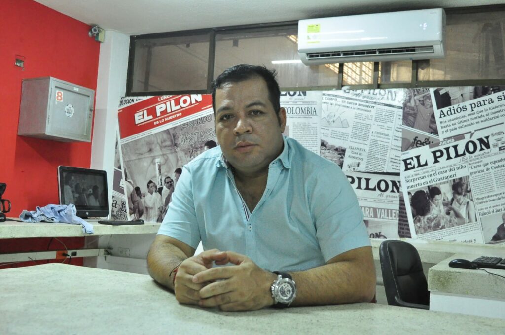 Jammer Trillos, director de la fundación ‘Trabajos Juntos’ que apoya la reactivación minera.   / FOTO: JOAQUÍN RAMÍREZ.