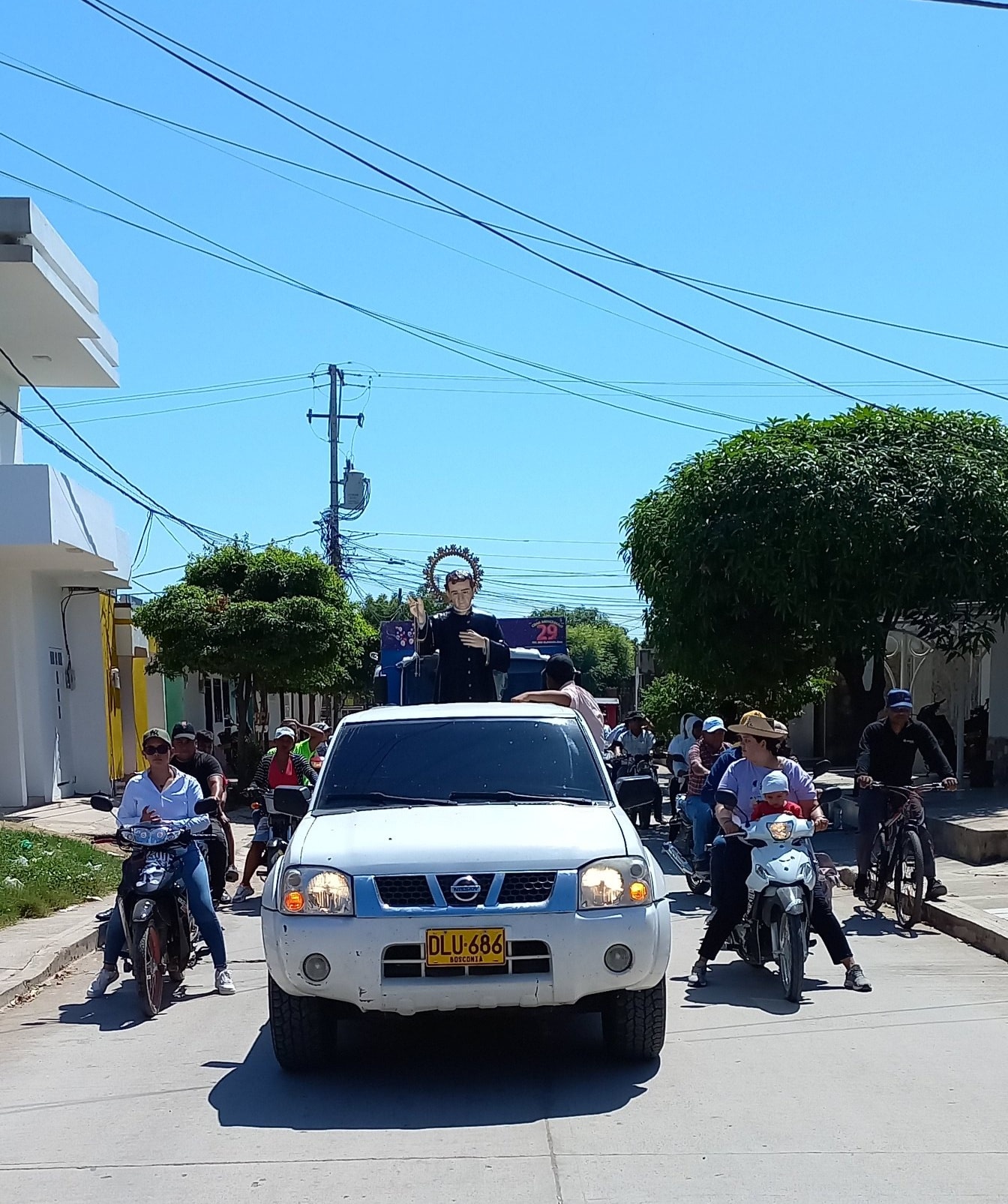 El domingo inició la novena a San Juan Bosco y se realizó una caravana por las principales calles del municipio. FOTO: Alcaldía de Bosconia. 