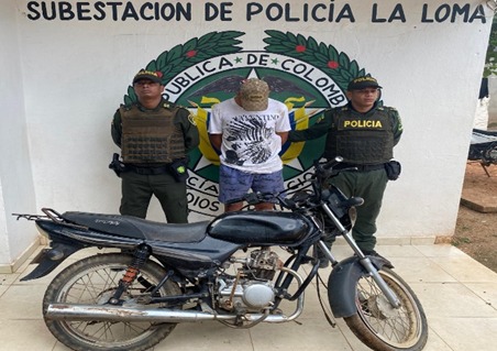 La captura de Orlando de Aguas se presentó en el corregimiento de La Loma luego de que este, al parecer, se habría robado una motocicleta en el sector.