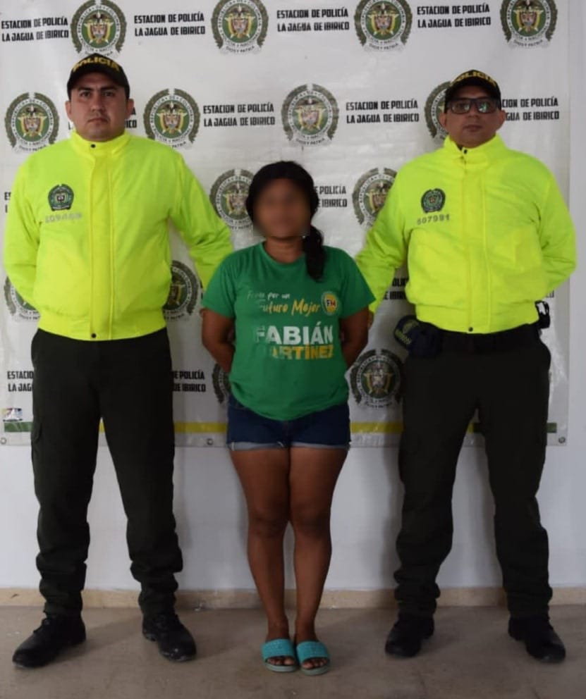 De acuerdo con las investigaciones, alias ‘Karina’ sería una de las encargadas del microtráfico de las AGC en el Cesar. Foto: Policía Nacional